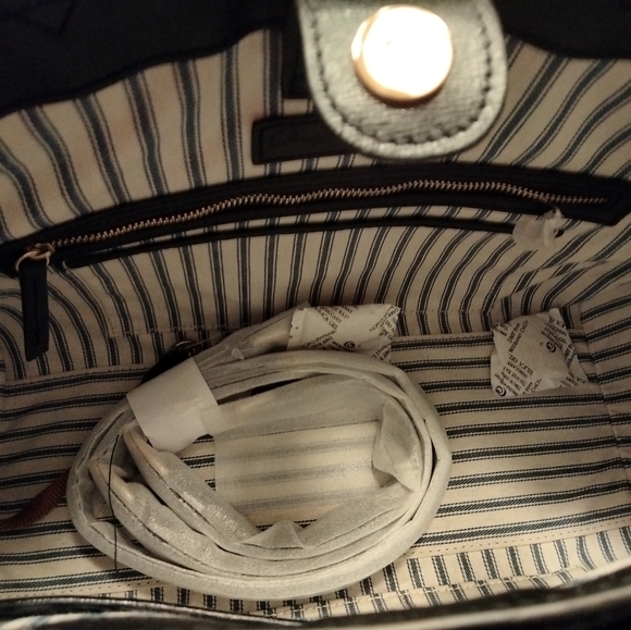 Dooney and Bourke Saffaino Zip Satchel - Picture 5 of 10